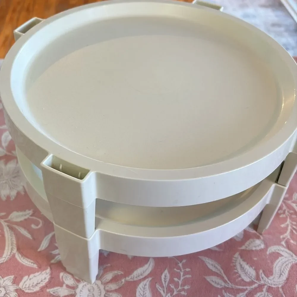 Tupperware Divide A Rack 🥧 Pie Stackers Cream coloured - Picture 3 of 8